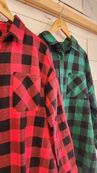 Plaid It Oversized Shirt in Green Black Out Friday