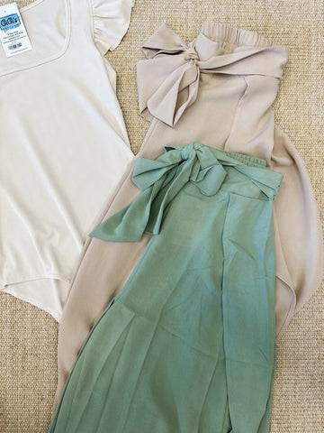 Tulip Hem Wide Leg Pants in Sage