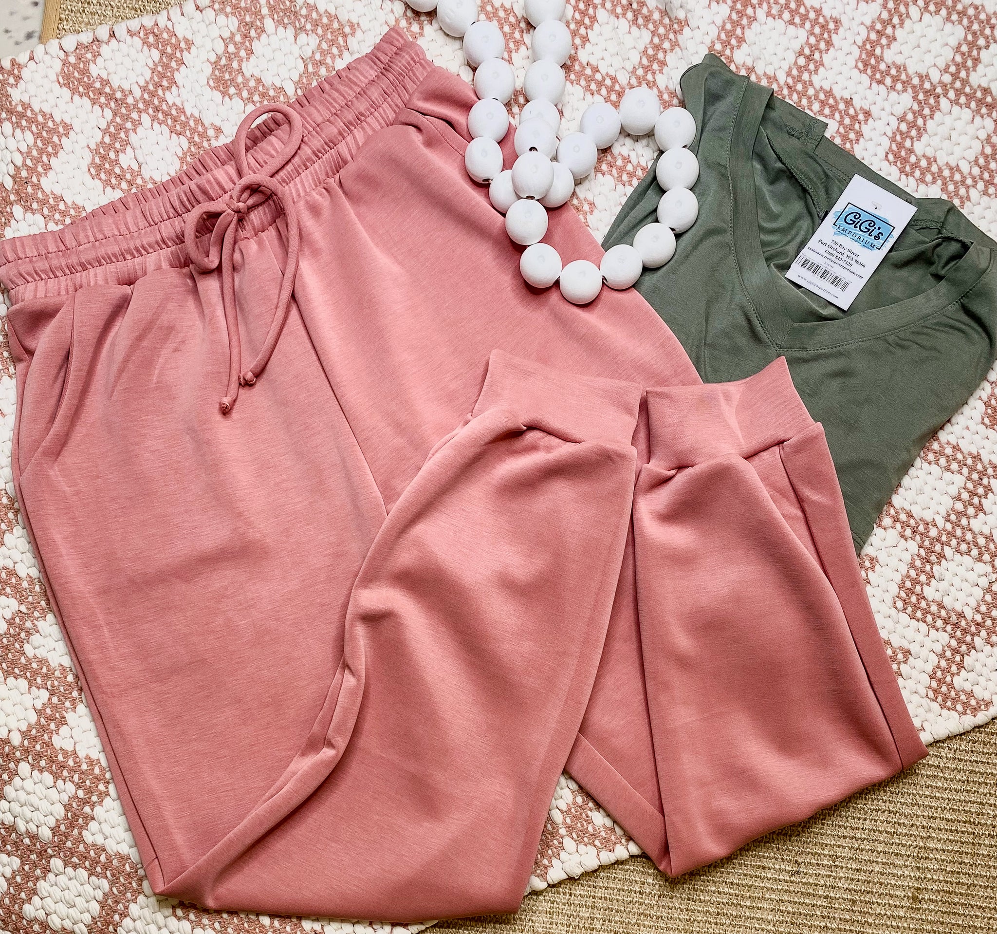 Marshmallow Joggers in Blush