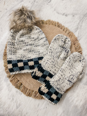 Gray Oatmeal Hat & Mitten